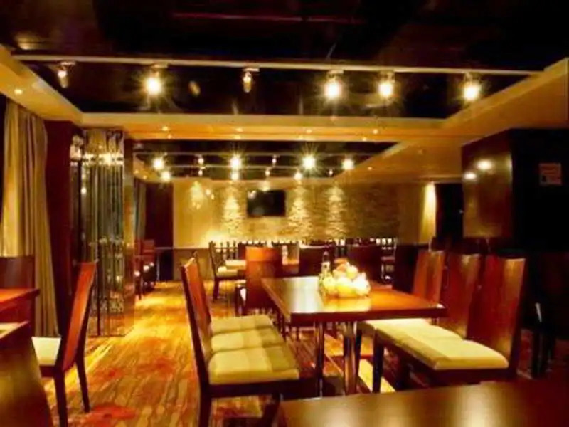 Jinjiang Metropolo Hotel