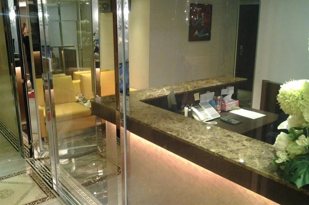 California Hotel