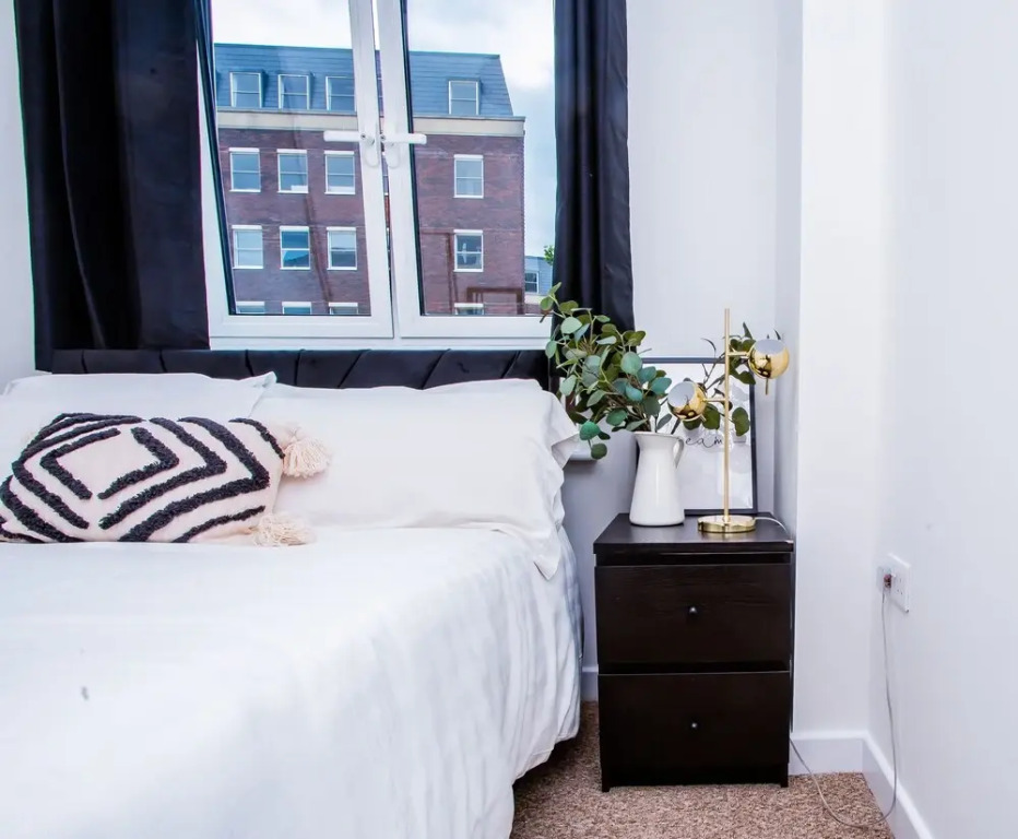 Nest Easy - Alpha House