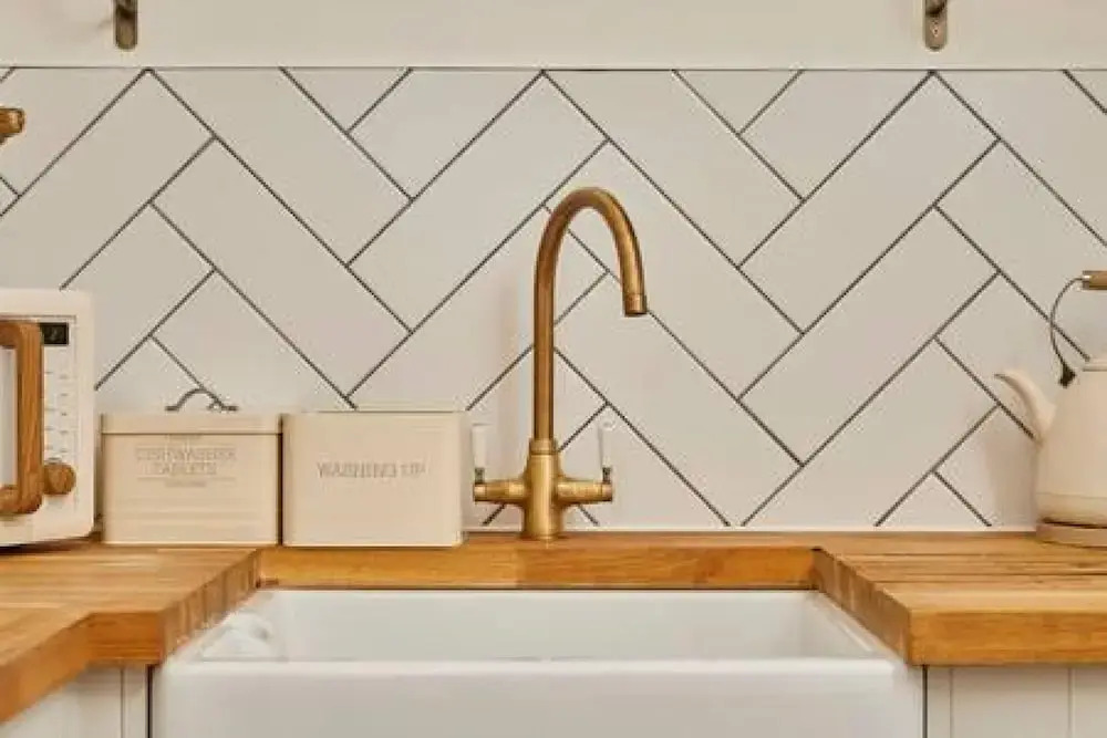 Host Stay Queen Square Hideaway