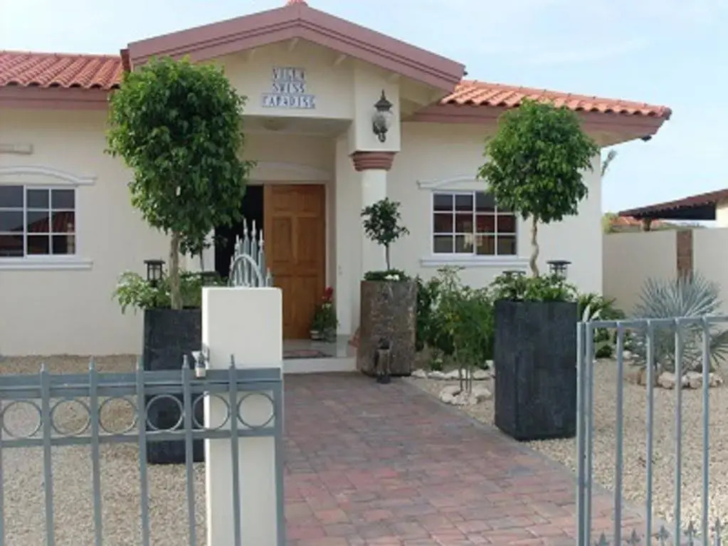 Villa Swiss Paradise with private pool