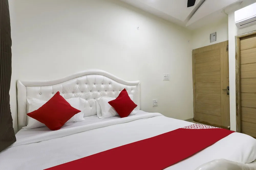 Oyo 41187 Hotel Jainam Regency
