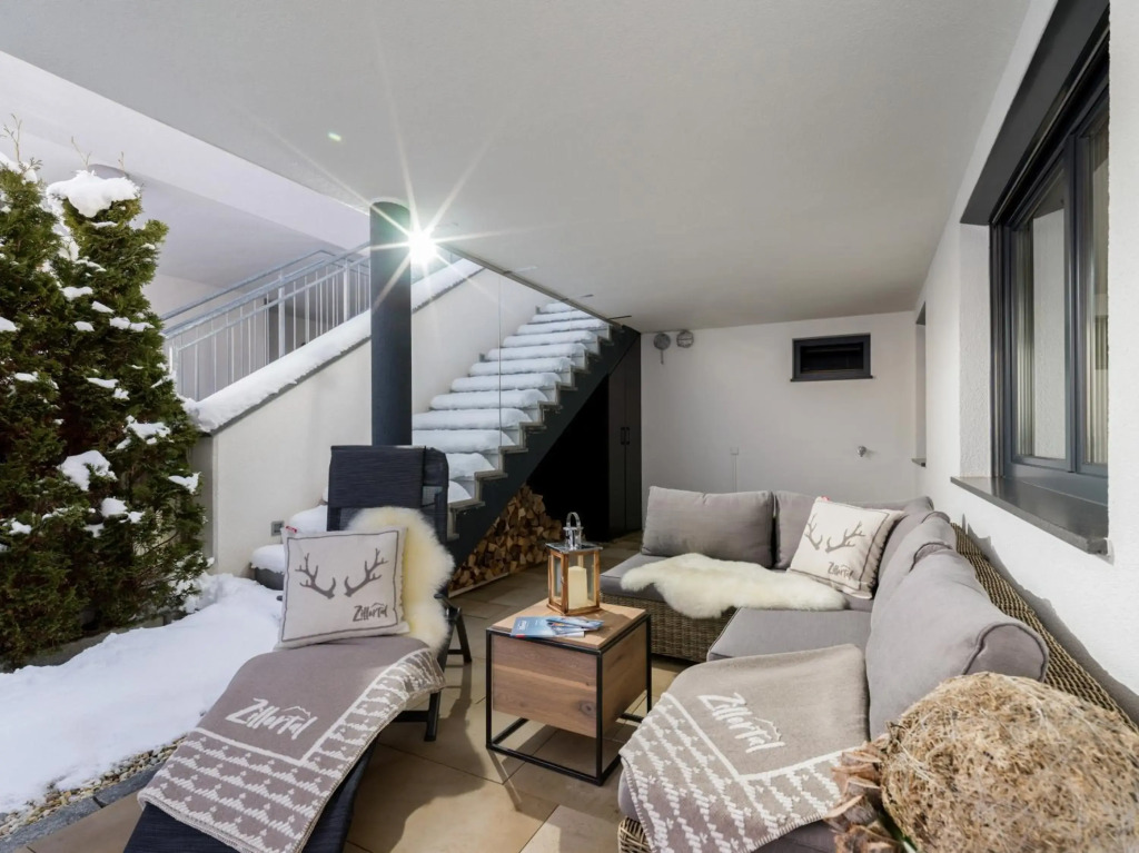 Van's Place, Luxury Apartment