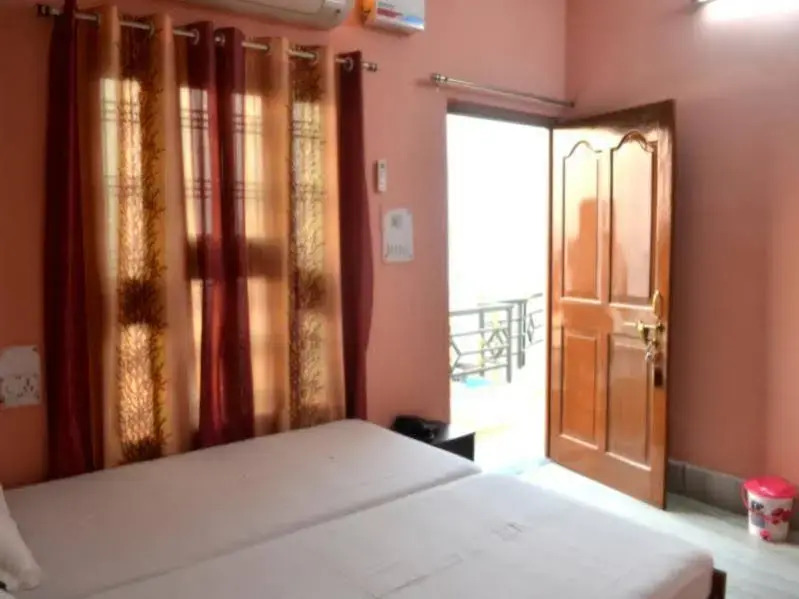 Shiva Ganges View Guest House