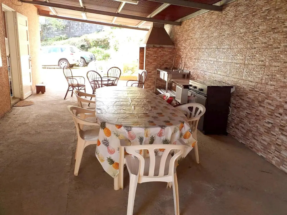 House with 4 Bedrooms in Saint-Leu, with Wonderful Sea View And Enclosed Garden - 10 Km From the Beach