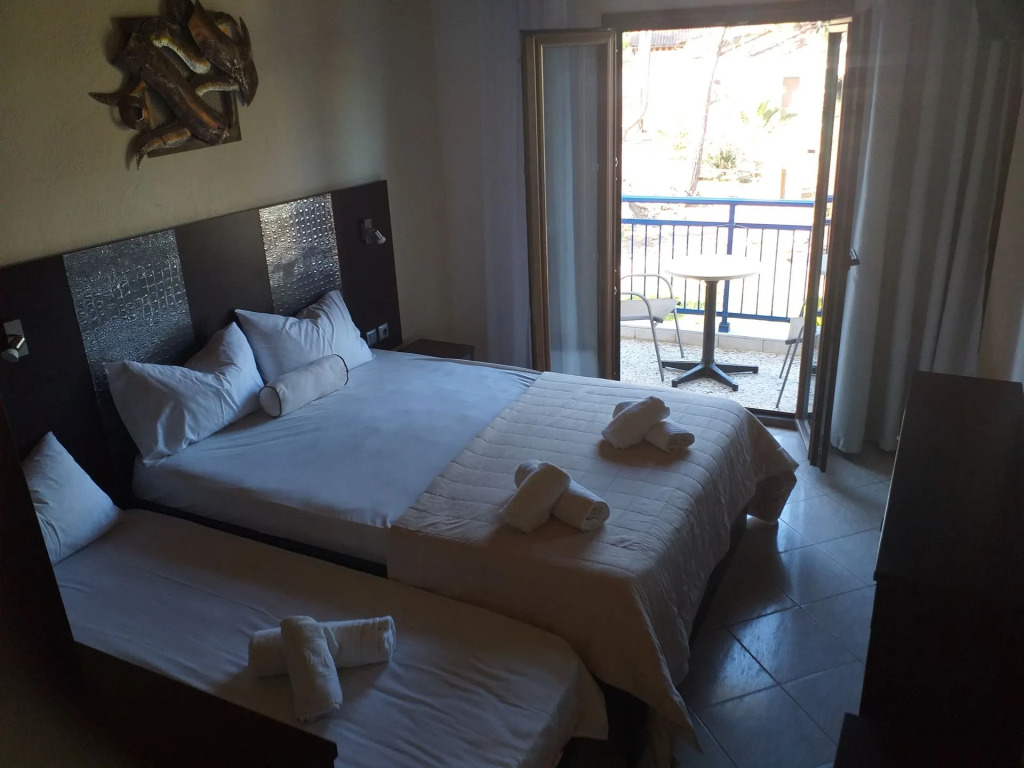 Beach Hotel Kapahi