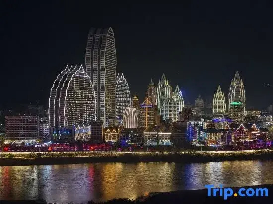 Xiqu Homestay (Gaozhuang Star Night Market)