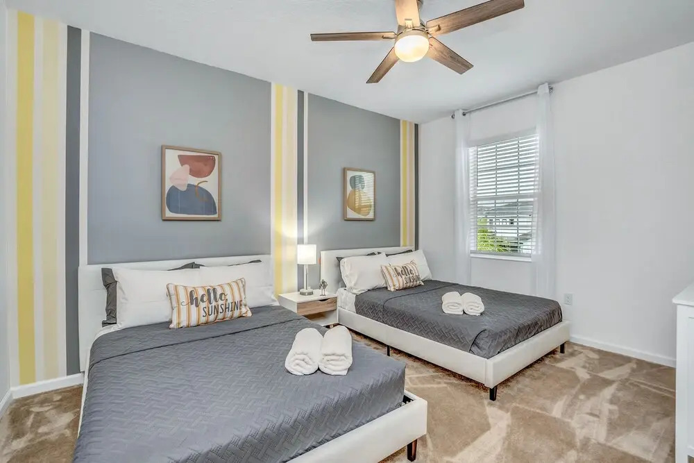 Family Resort - 12br Mansion w Pool BBQ Games