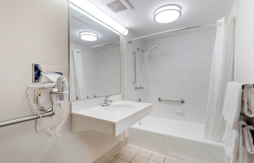 Extended Stay America Suites - Bristol