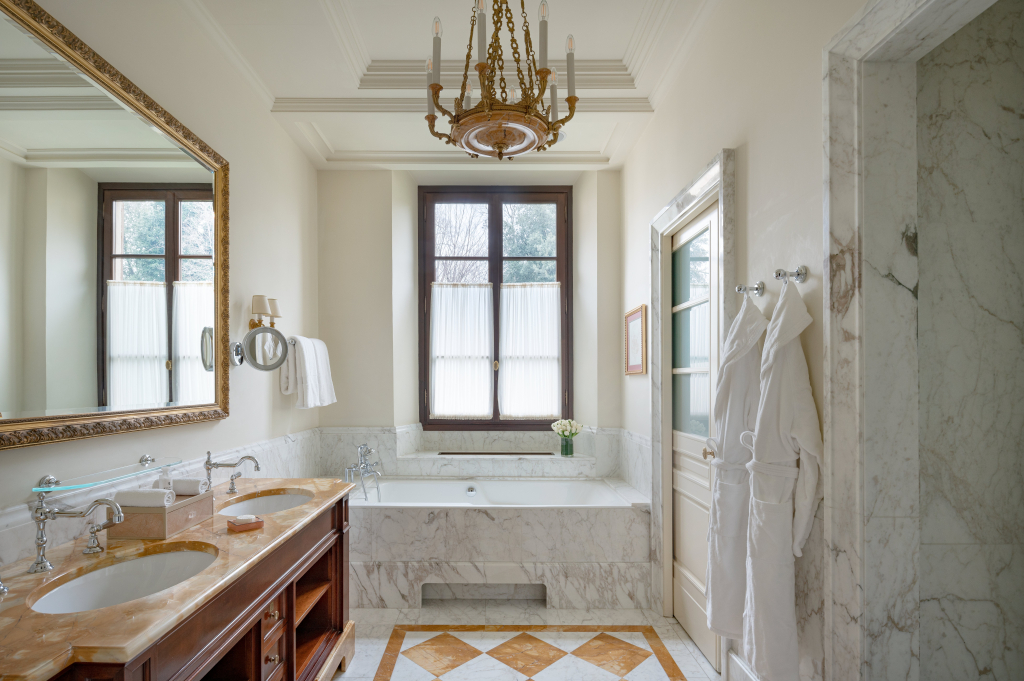 Отель Four Seasons Firenze
