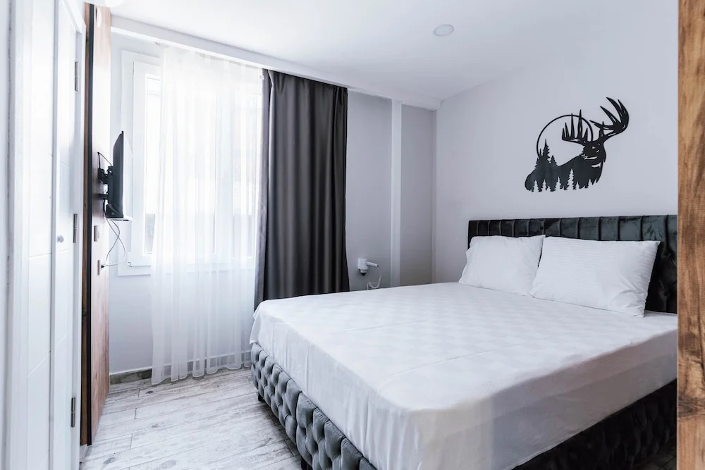 The Han YK Hotel