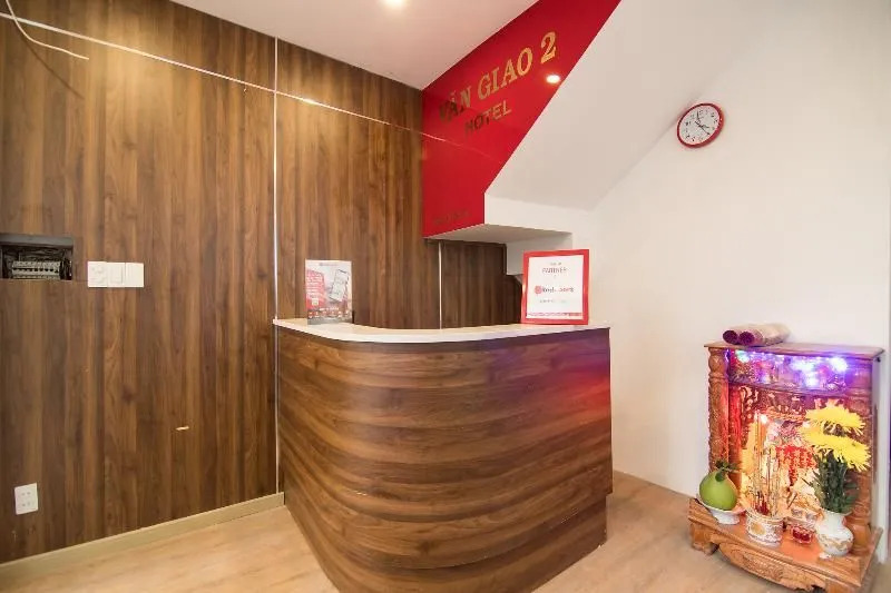 RedDoorz Plus @ Tran Quang Khai Street