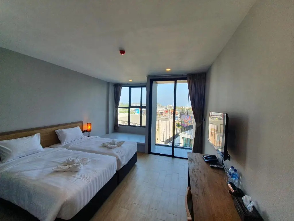 Atom Phuket Hotel