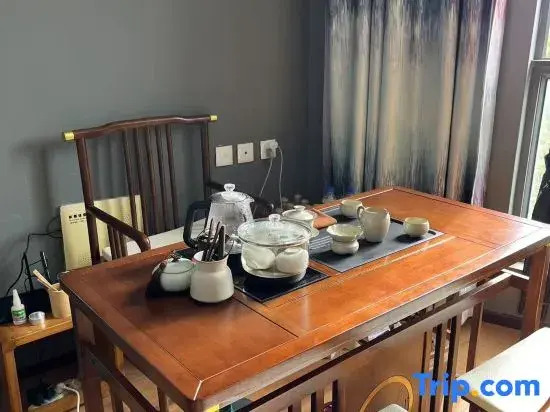 Shitu | The Lunar Sanctum · Full Seaview Cloud Vacation Boutique Stay (Dali Erhai)