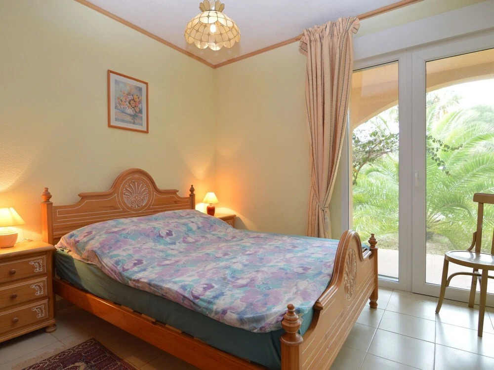 Luxurious Villa With Private Swimming Pool, Billiards Room and Private Tennis Court