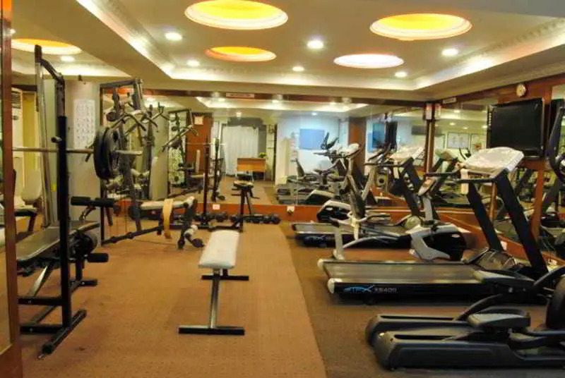 Breeze Hotel