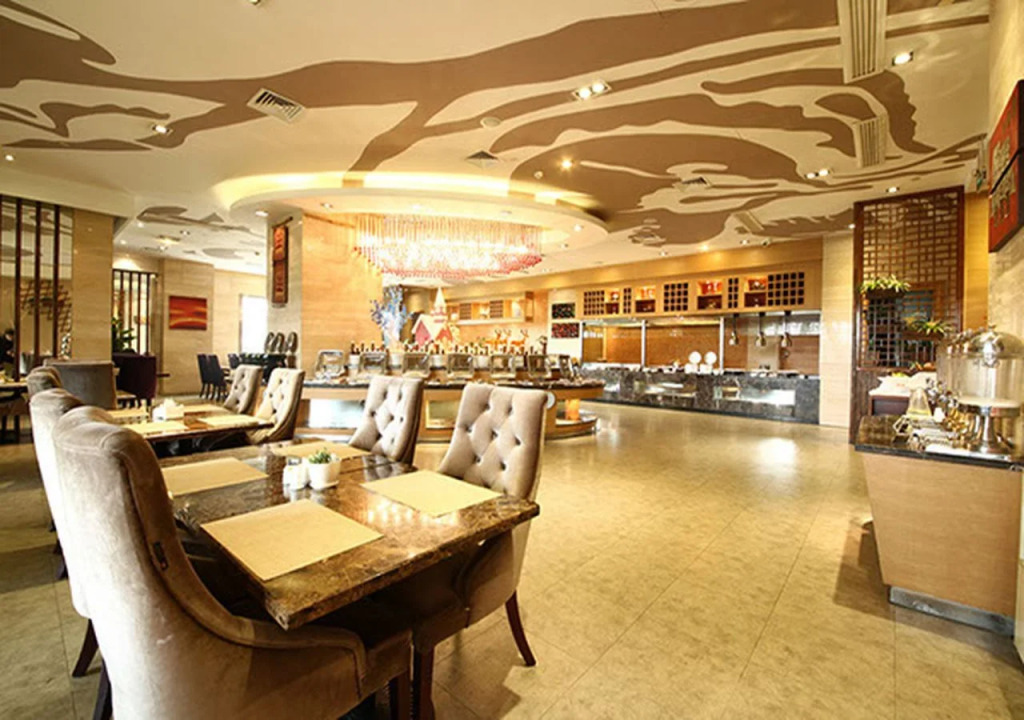 Yiwu Bali Plaza Hotel