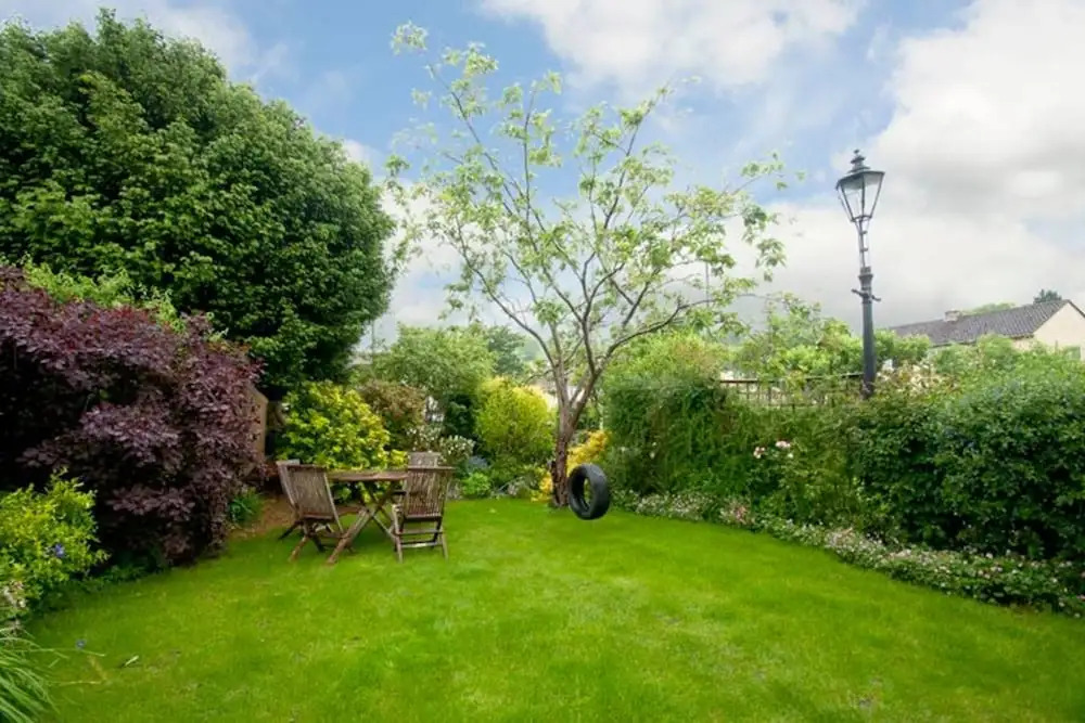 3 Bedroom House In Bath With Garden