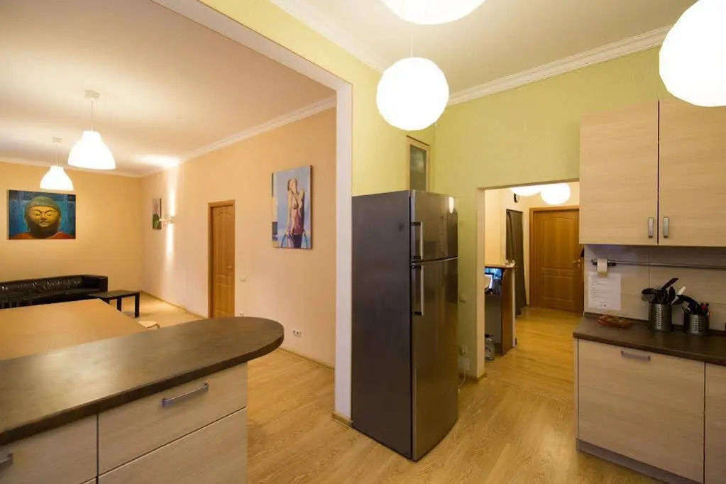 Makarov Hostel