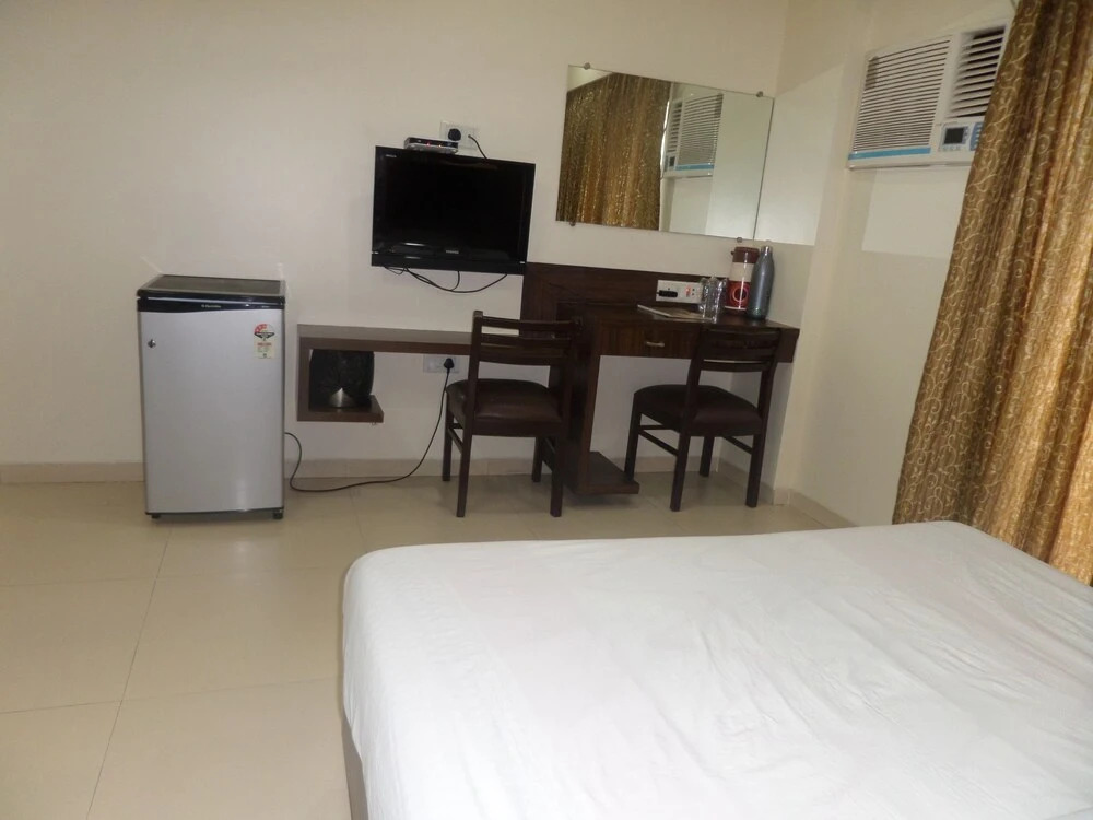 Hotel Rishi Residency Mumbai