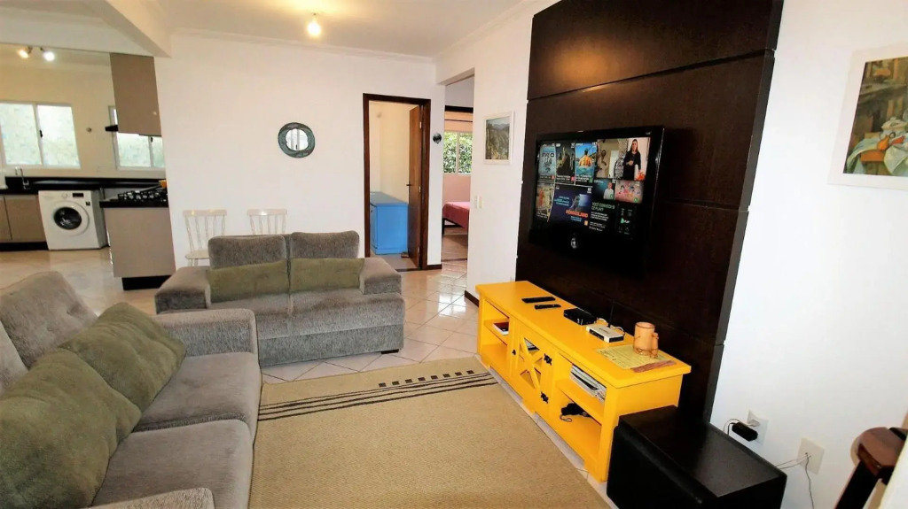 1054 - Apartamento Para Locacao Em Bombinhas - Residencial Solar Das Bromelias Apto 232