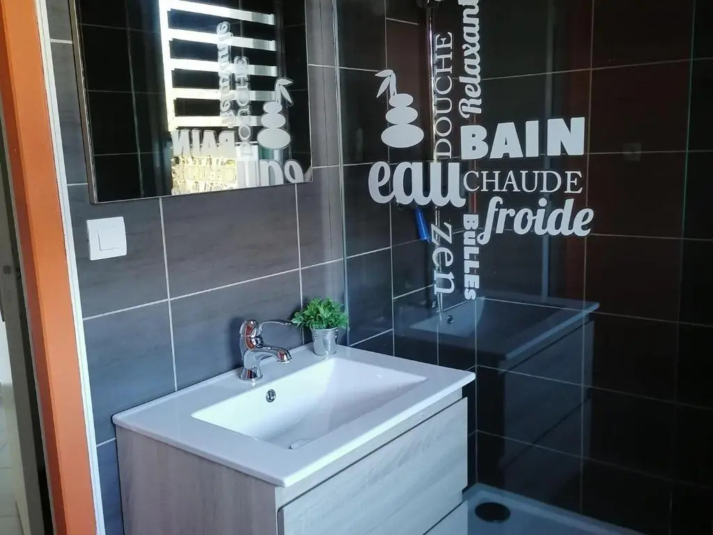Gite Chauve, 4 pièces, 6 personnes - FR-1-306-1171