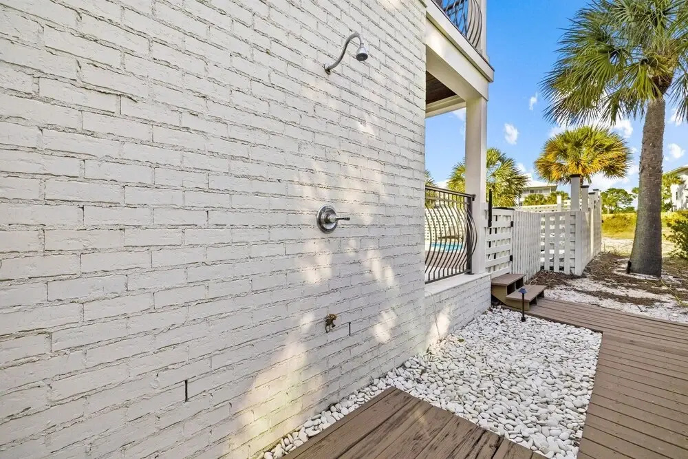 Peaceful Easy Feeling 156 Chivas Lane, Unit B 4 Bedroom Home by RedAwning