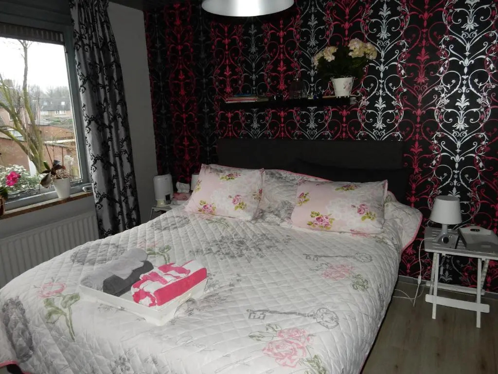 B&B Acacia