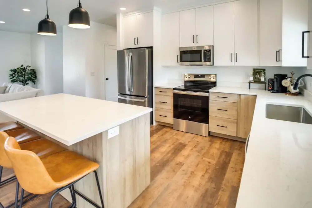 3 Mi to Bear Lake: Home w/ Hot Tub & Huge Patio!