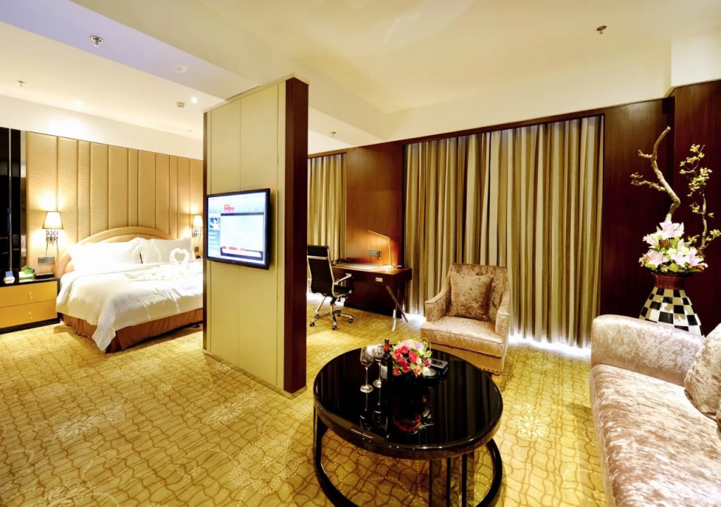 Xiamen Discovery Hotel