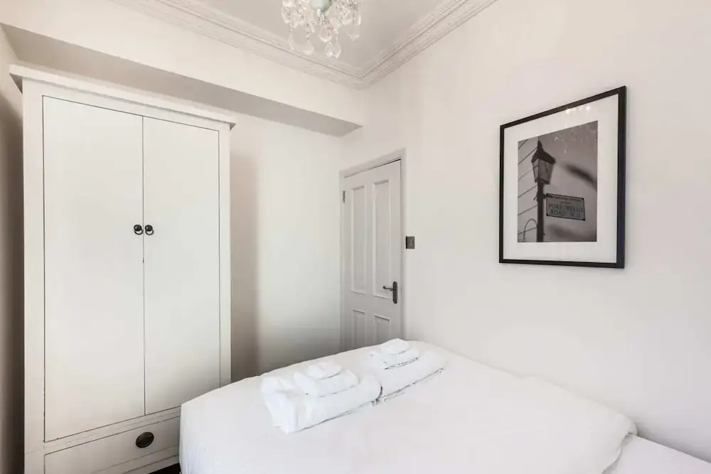 Elegant, Airy 2 Bedroom Flat in Paddington