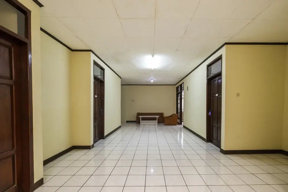 Bee M by OYO Rooms