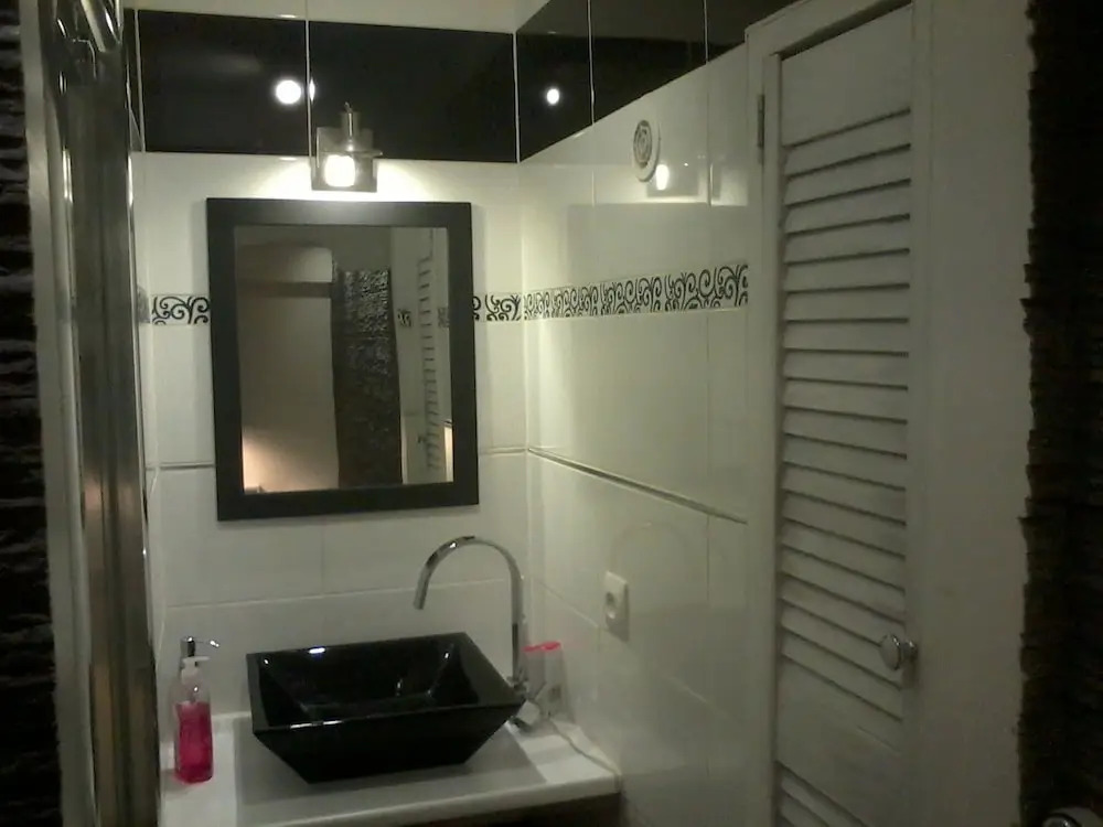 Marseillecity - Loft Side Room