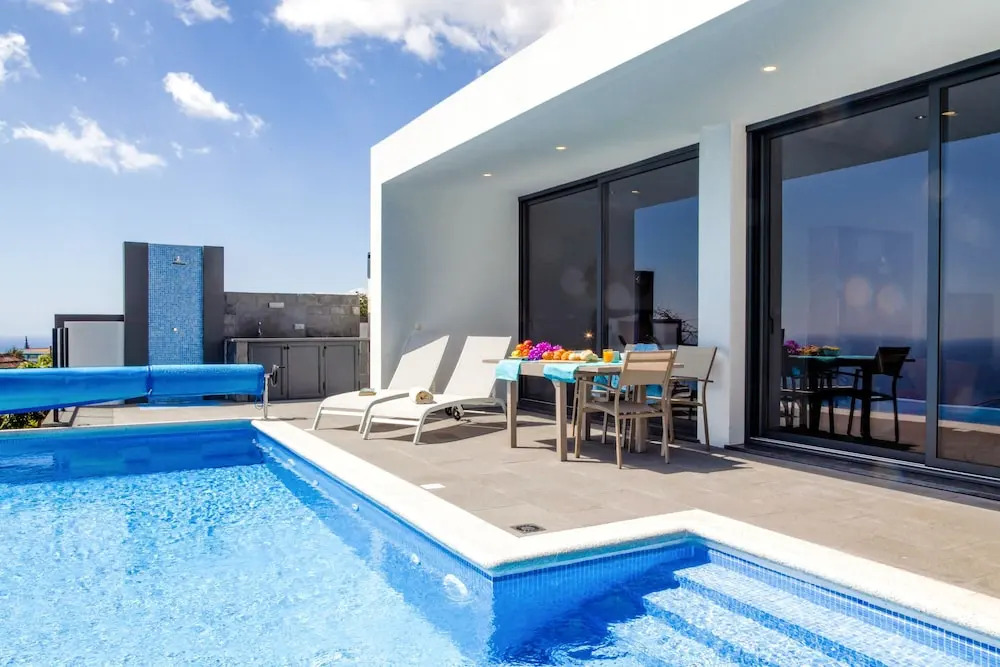 Villa Rubydom
