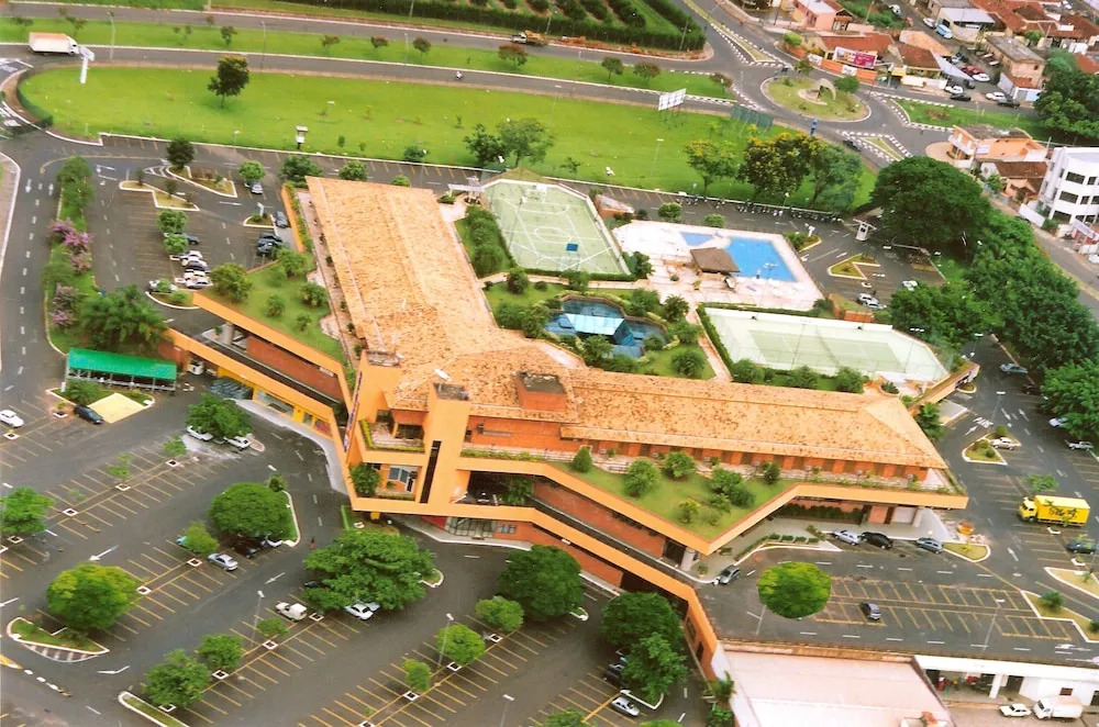 Hotel Plaza Shopping