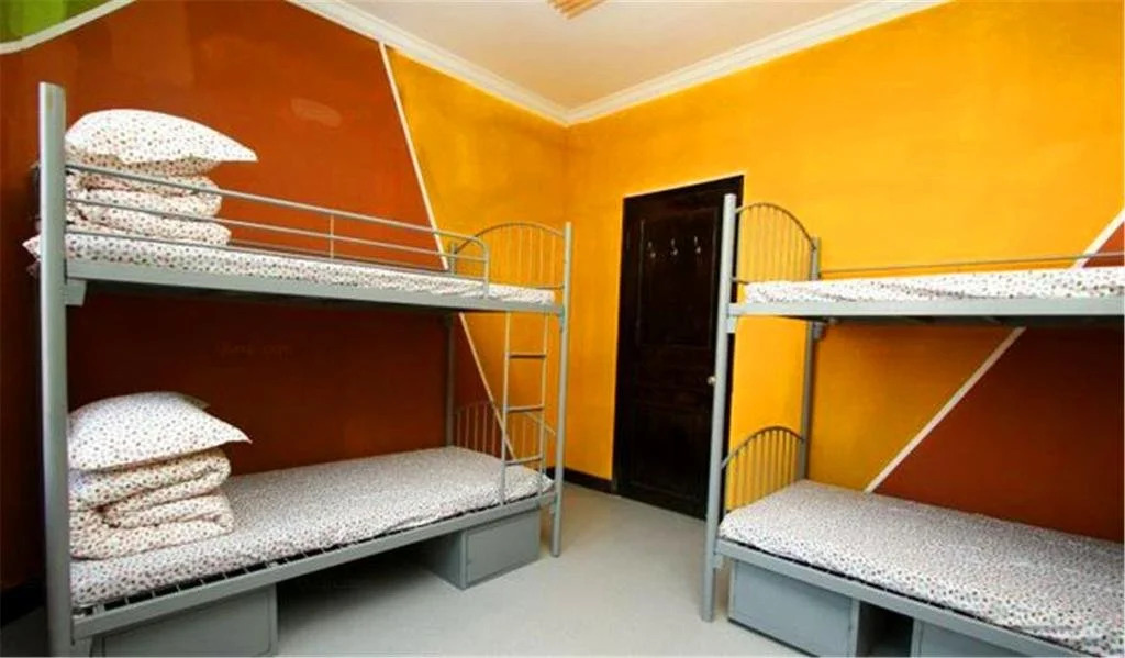 Qingdao Pirate Ship International Youth Hostel