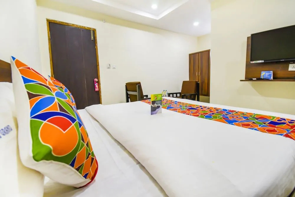 Fabhotel Lotus Grand