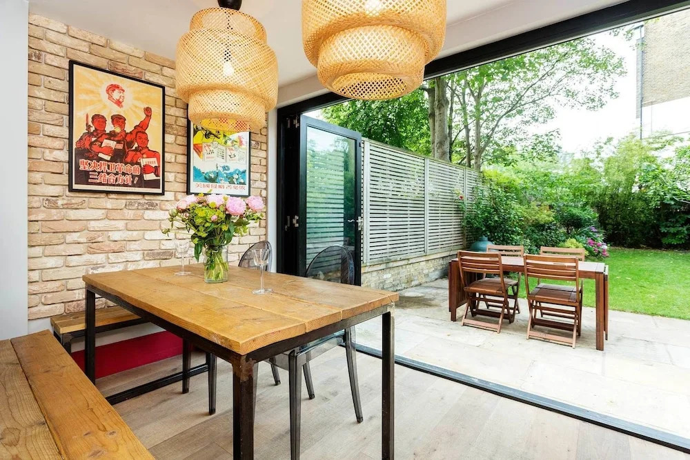 Notting Hill Oasis