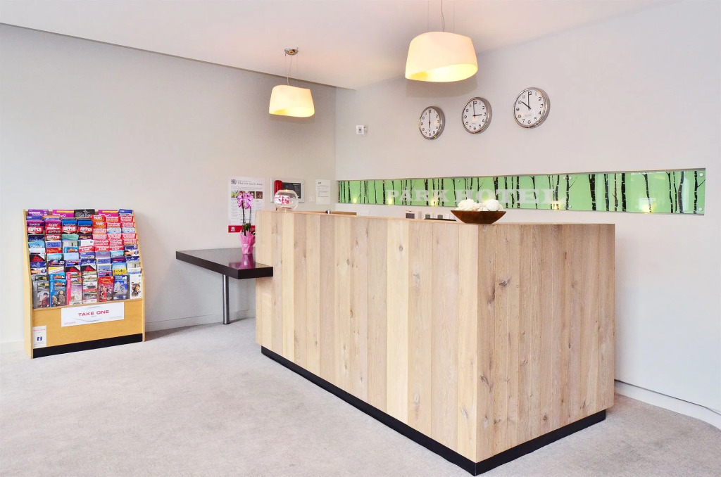 Axiom Park Hotel