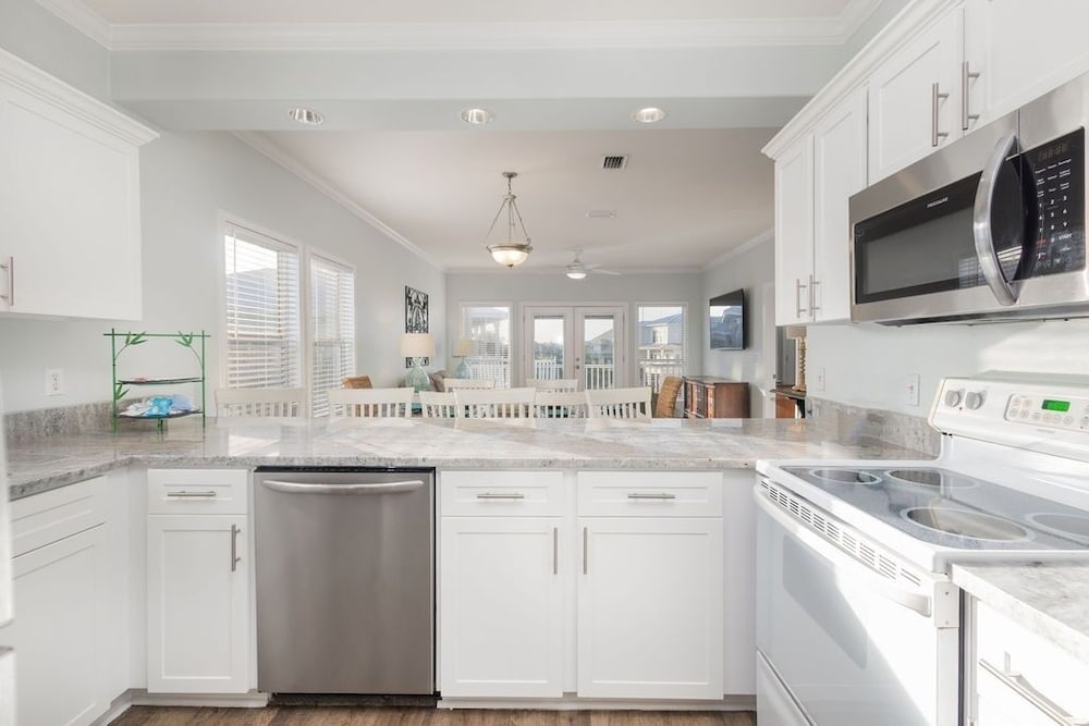 Spinnaker Pointe Unit 4B