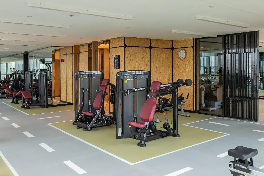 Holiday Inn Guangzhou South Lake