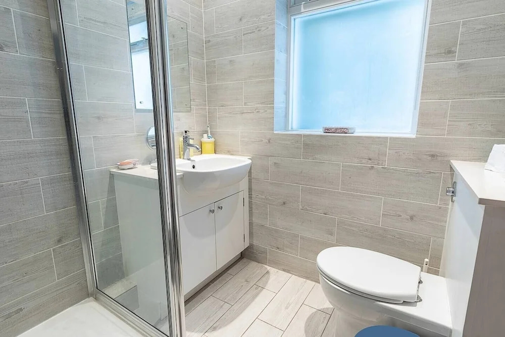 Elegant 2BR Flat w/ Garden Close to Battersea Park