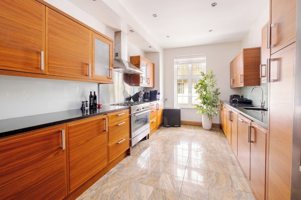 LONDONERS Mayfair Grand Apartments