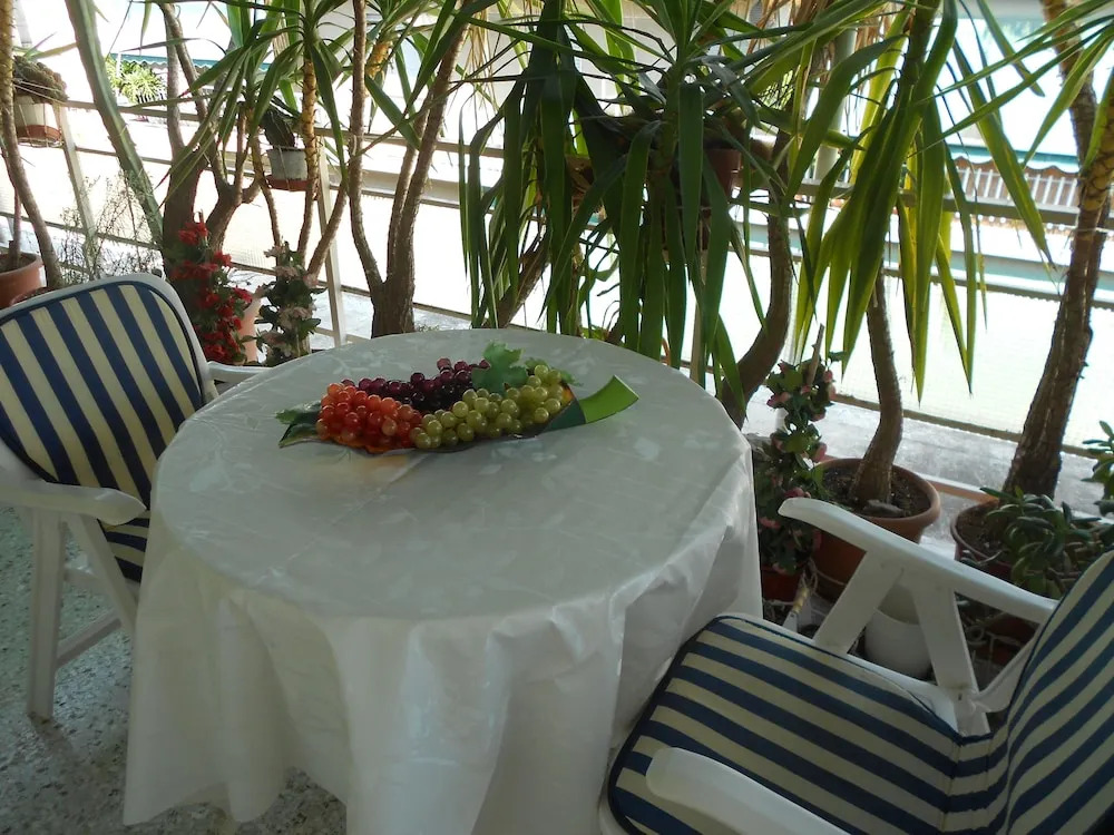Athenian Oasis with fountain, Ideal for couples, 6th Floor