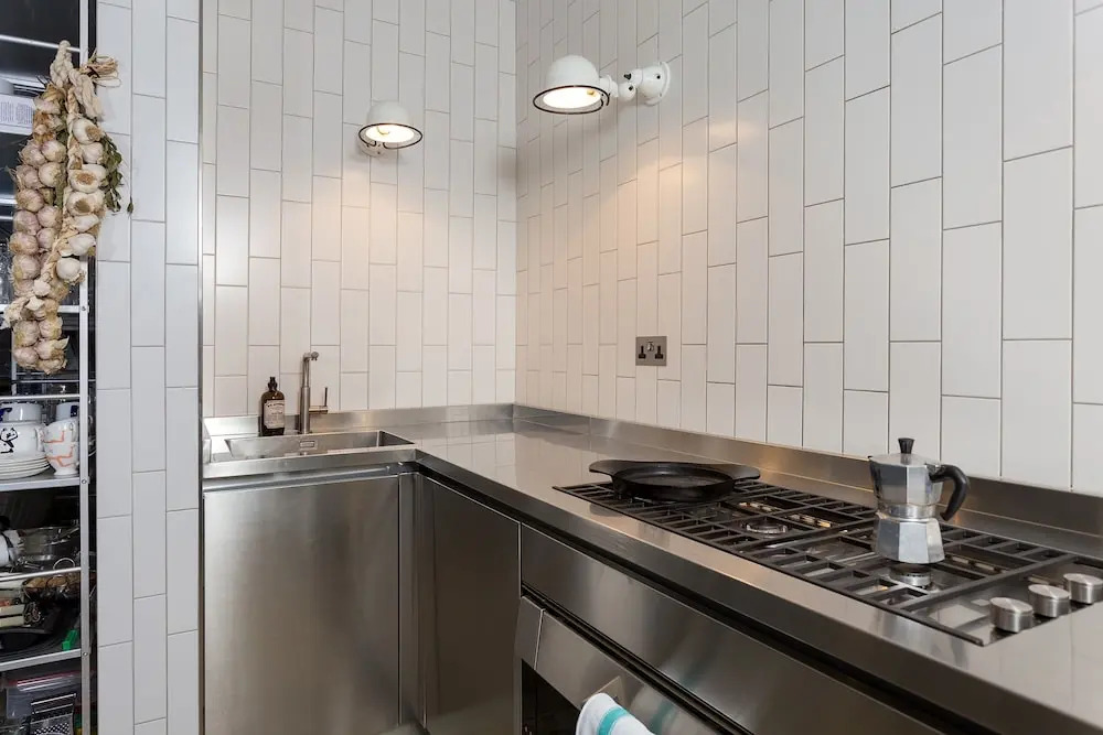 Studio House Sleeps 2 in Bethnal Green
