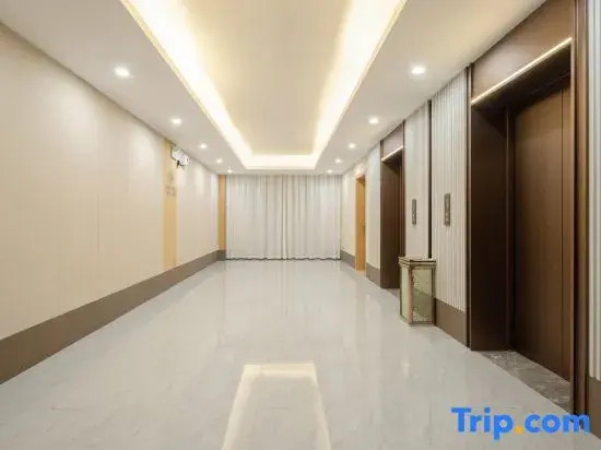 Licheng Hotel (Beihai Qiaogang International Wharf)