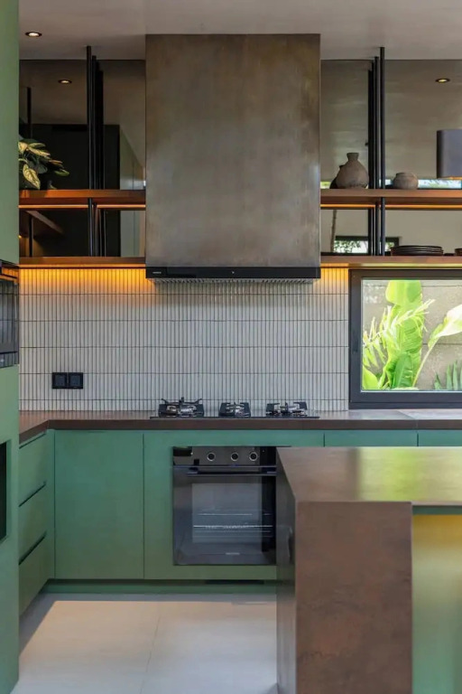 The Line - 5BR Luxury Villa with Cinema & Hot Tub in Umalas