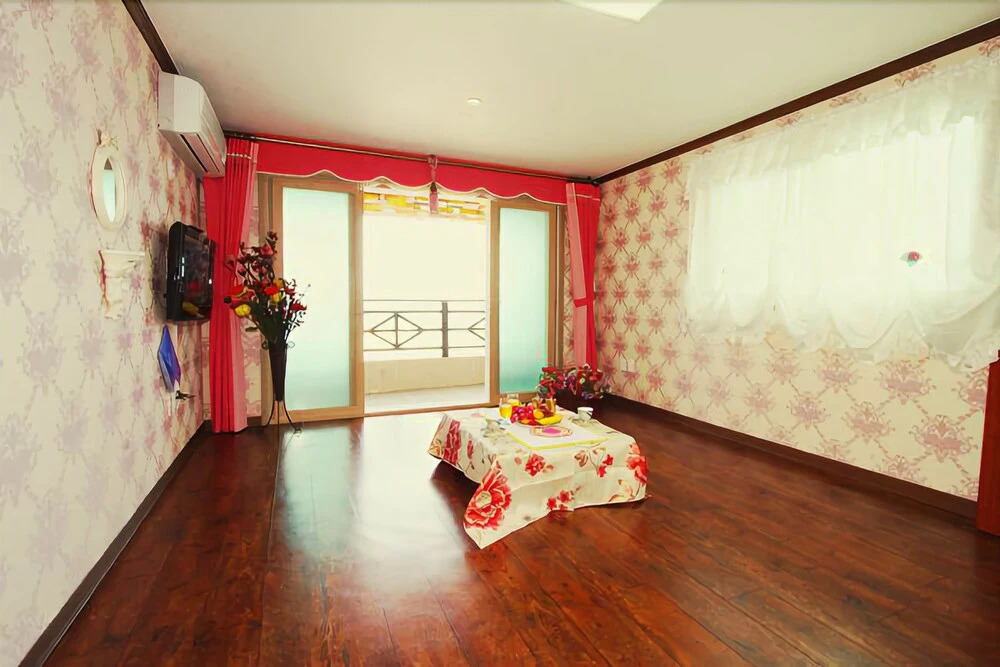 Pohang Super Natural Pension