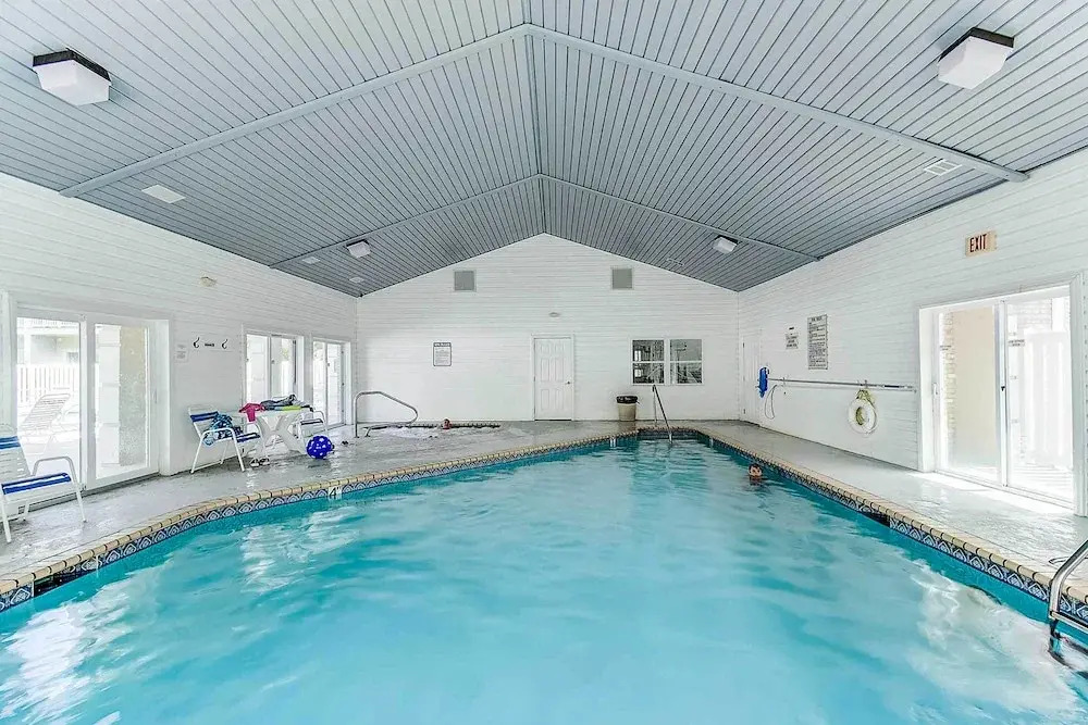 Stunning Sunset Beach Condo: 3 Mi to Beach!