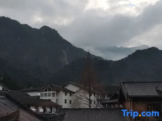 Sanqingshan Duoduo's Homestay